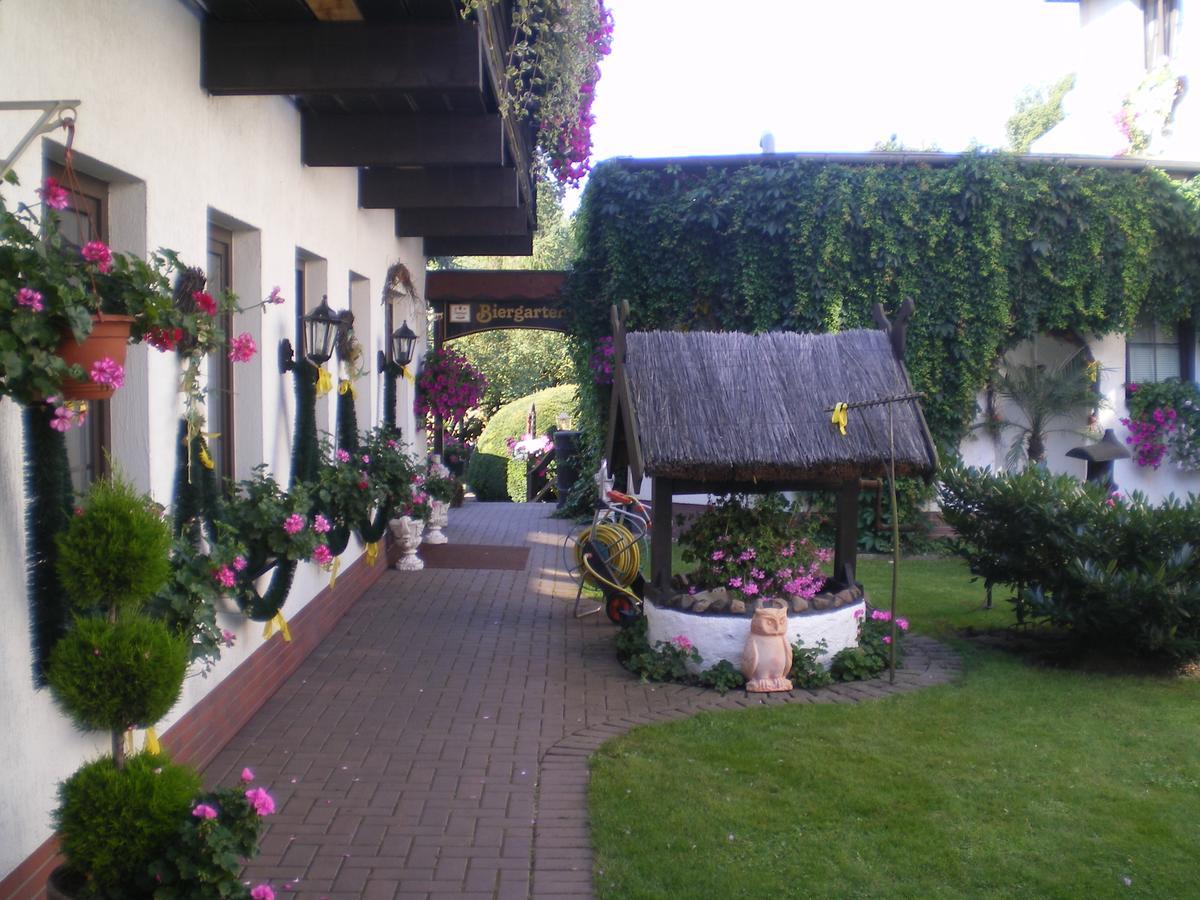 Hotel Am Berg Spremberg Esterno foto